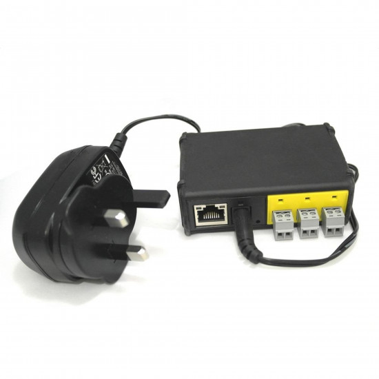 جهاز تحكم بالأجهزة الكهربائية عن طريق شبكة الأنترانت TCP/IP to Contact Closure (Relay) with Power Over Ethernet
