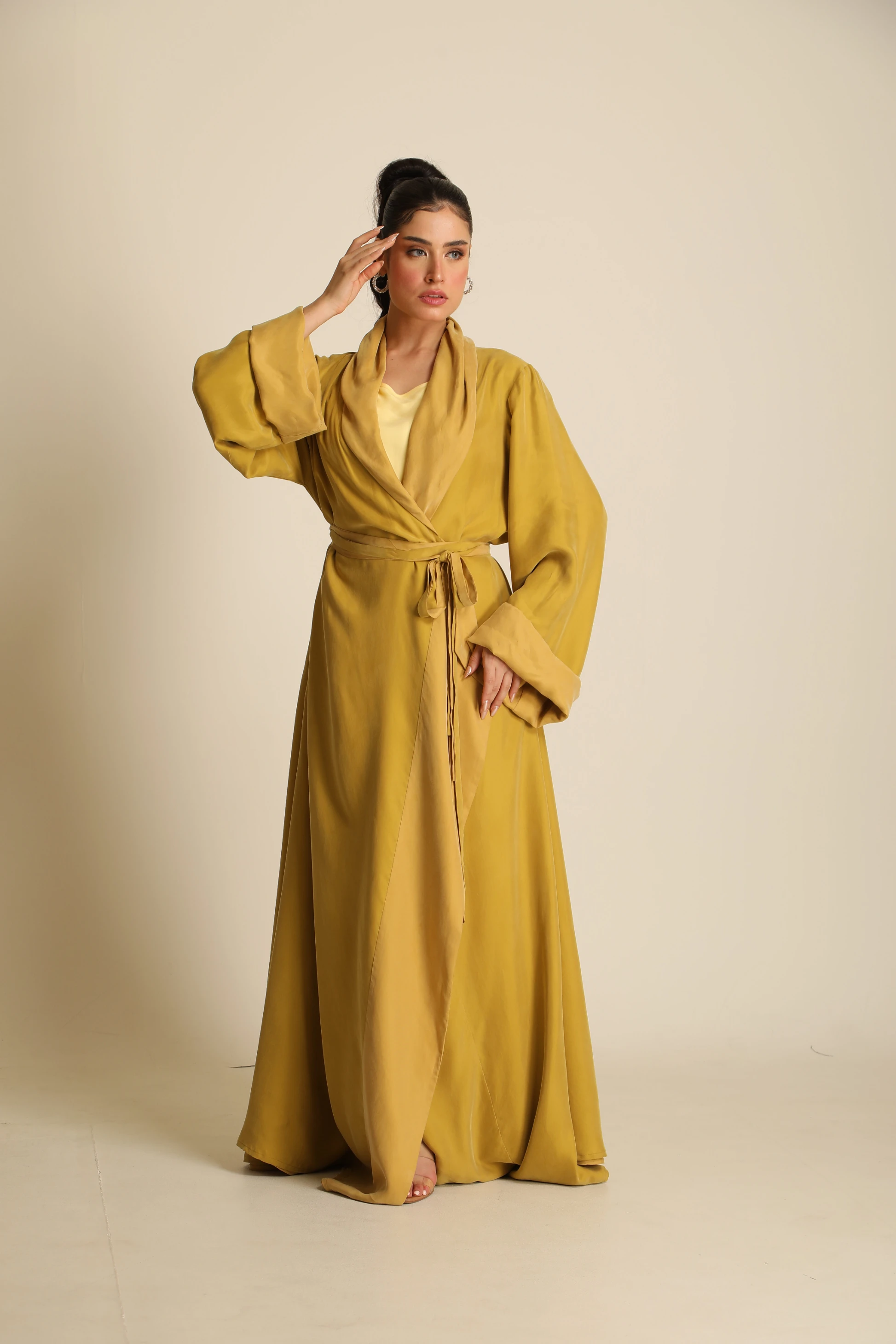 Heavy silk matt yellow Abaya 084