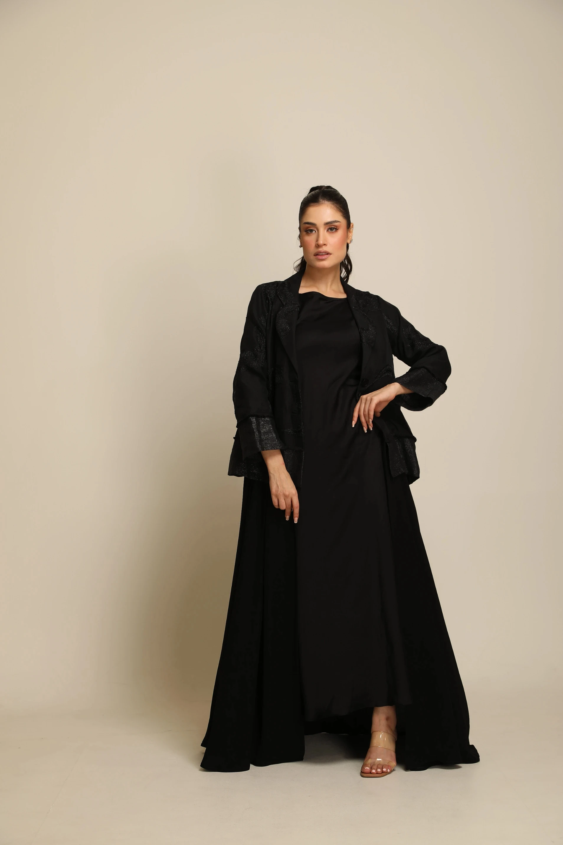 Linen + crepe luxury Abaya 037