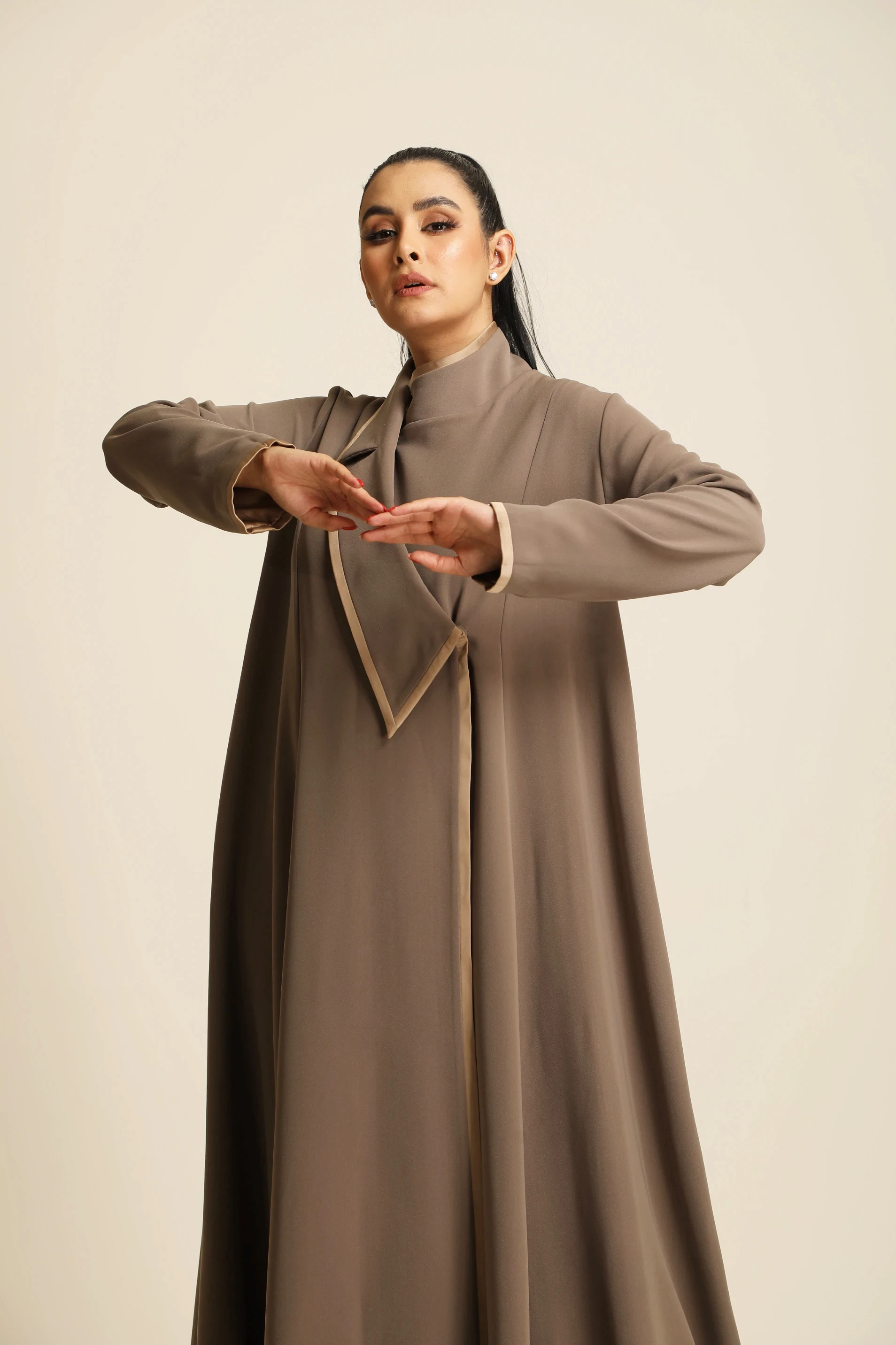 Soft crepe Abaya 065