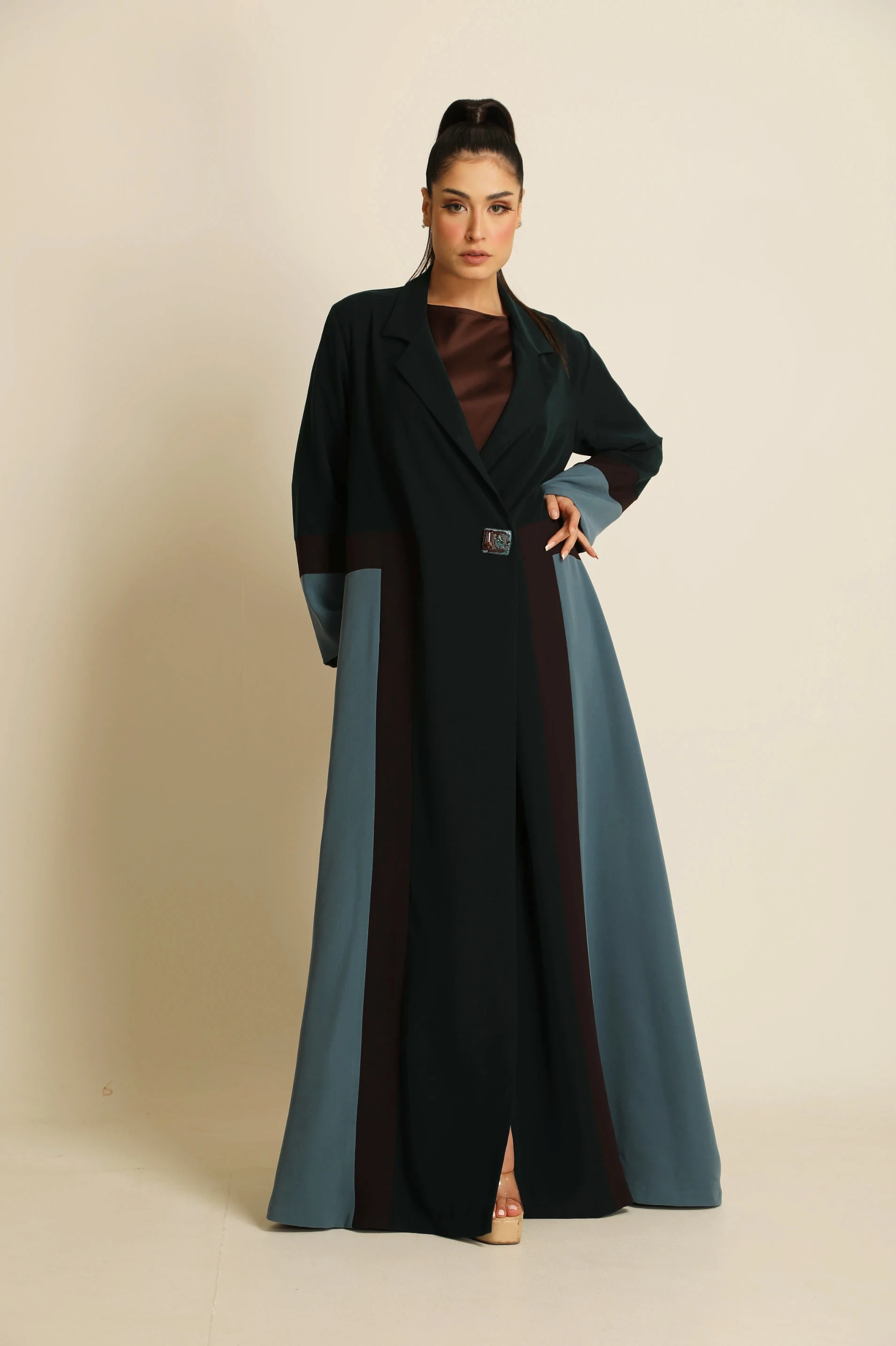 Soft crepe Abaya 070